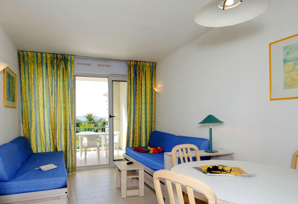 Residence Odalys Les Pins Bleus Juan-les-Pins Bilik gambar