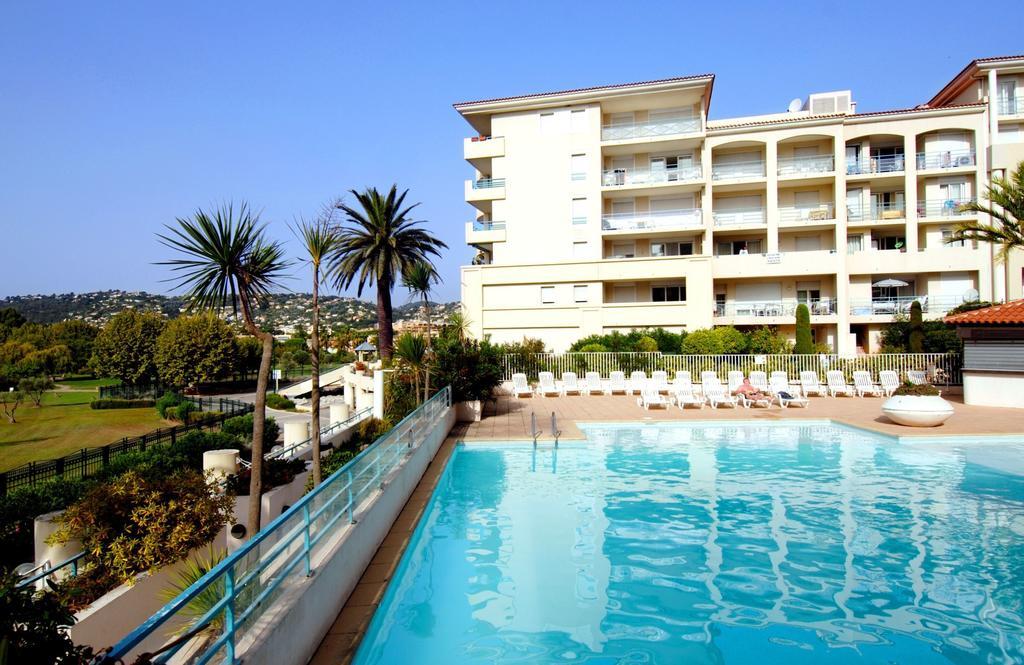 Residence Odalys Les Pins Bleus Juan-les-Pins Luaran gambar