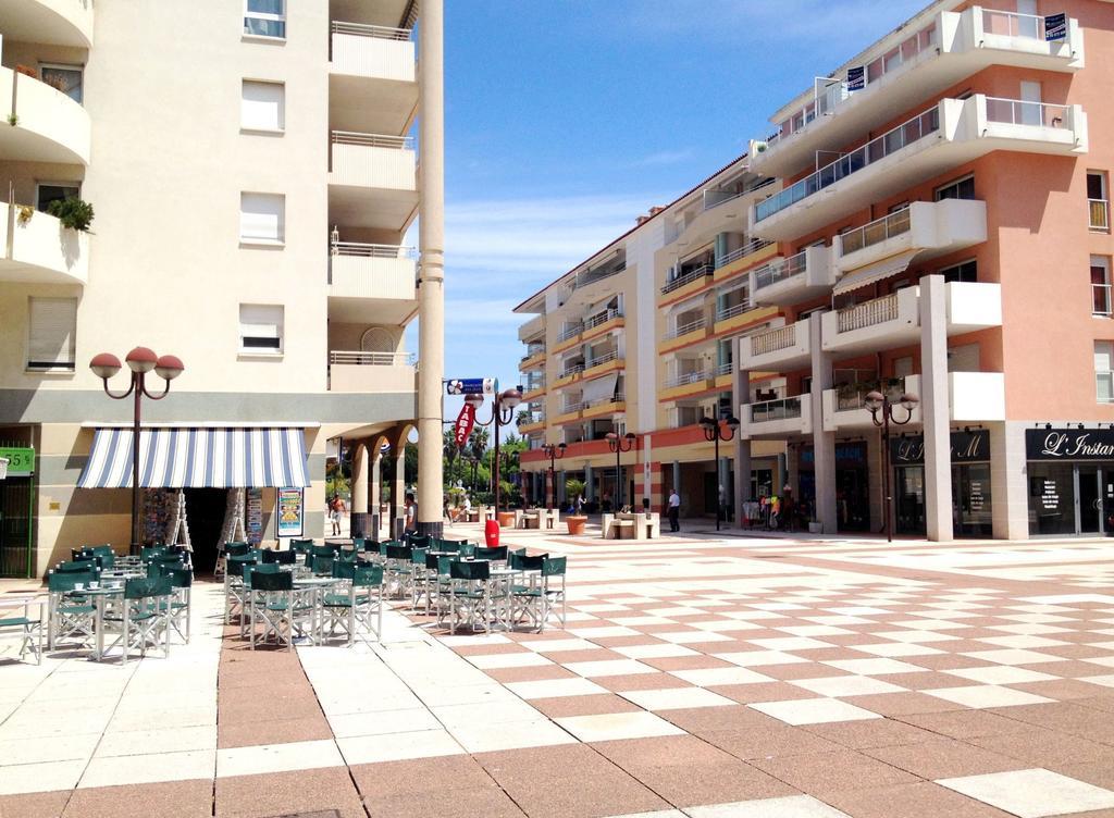 Residence Odalys Les Pins Bleus Juan-les-Pins Luaran gambar