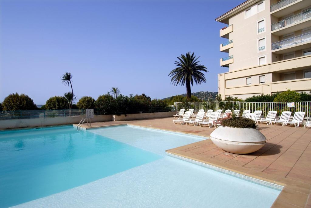 Residence Odalys Les Pins Bleus Juan-les-Pins Luaran gambar
