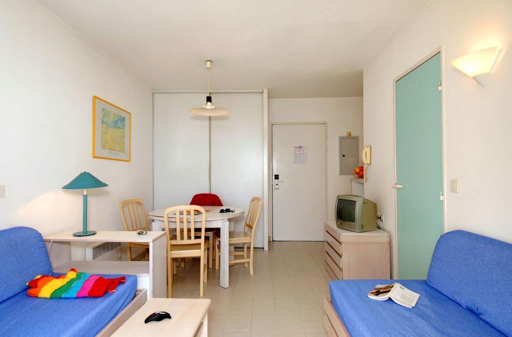 Residence Odalys Les Pins Bleus Juan-les-Pins Luaran gambar